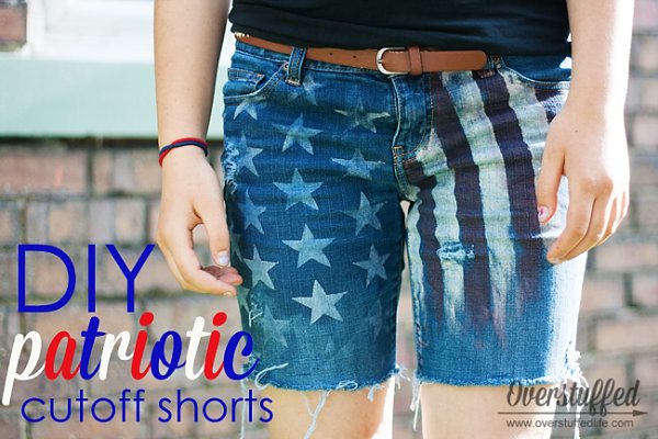 Overstuffed: Easy DIY Patriotic Cutoff Shorts